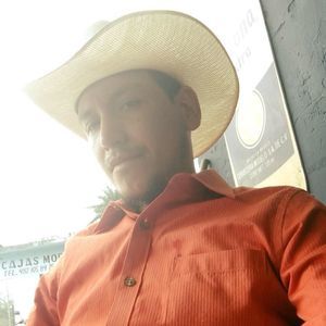 Meet your Posher, Jose